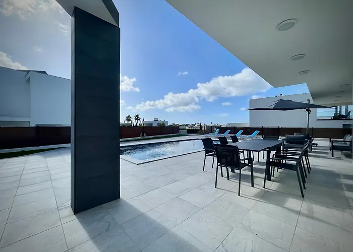 Paraiso - With Private Pool Villa Alcantarilha