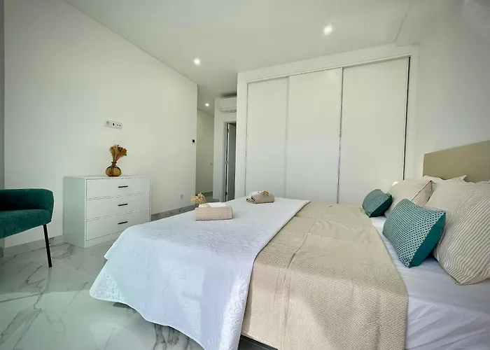Villa Paraiso - With Private Pool Alcantarilha