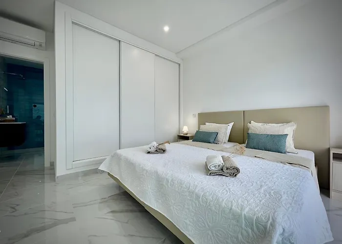 Paraiso - With Private Pool Villa